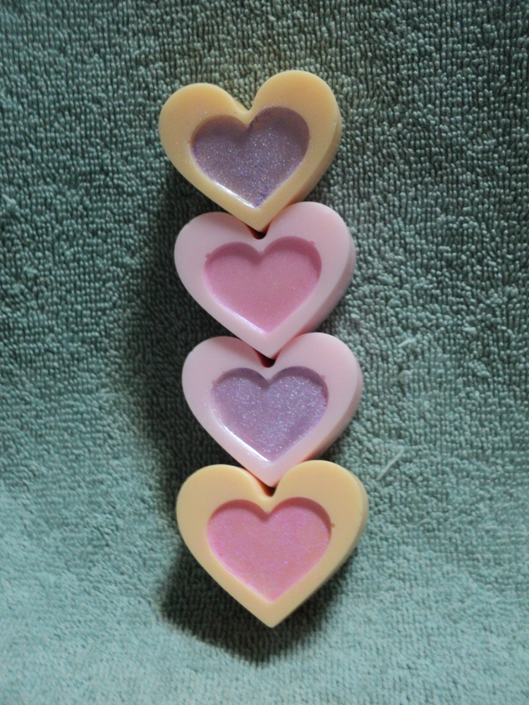 Heart Soap Set - Mango And Pink Sangria Scent